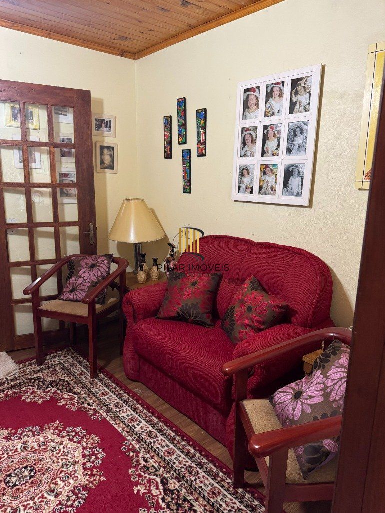 Casa com 3 dormitórios (sendo 1 suíte) por R$ 1.450.000,00 na Rua Ataliba Gomes nº395- Divisa- Santana do Livramento-RS