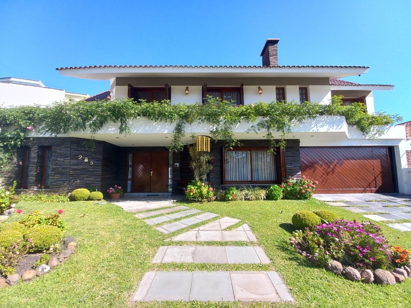 Casa com 4 dormitórios com 630 m² por R$ 3.500.000,00 na Rua Jarbas Pinheiro nº285-  Jardim Atenas- Santana do Livramento-RS - Pilar Imóveis