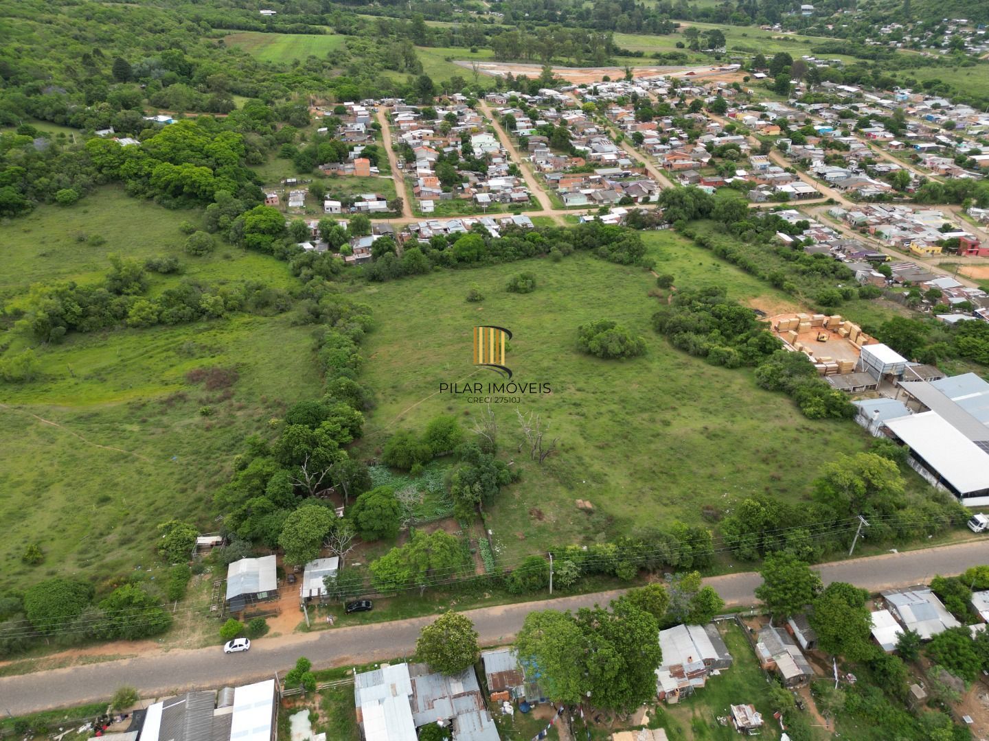 Terreno com 23.736 m² por R$ 3.000.000,00 na Av. Marechal Mallet - Prado - Santana do Livramento-RS