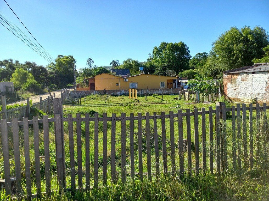 Terreno com casa por R$600.000,00 na Av. Dom Pedro II nº 2088- Wilson