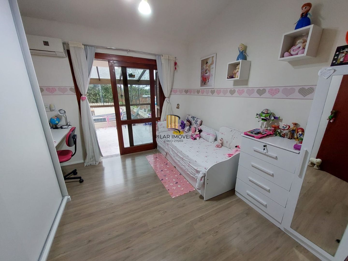Casa com 3 dormitórios (1 sendo suíte)  por R$ 1.500.000,00 na Rua Tiradentes nº 180 - Centro - Santana do Livramento-RS