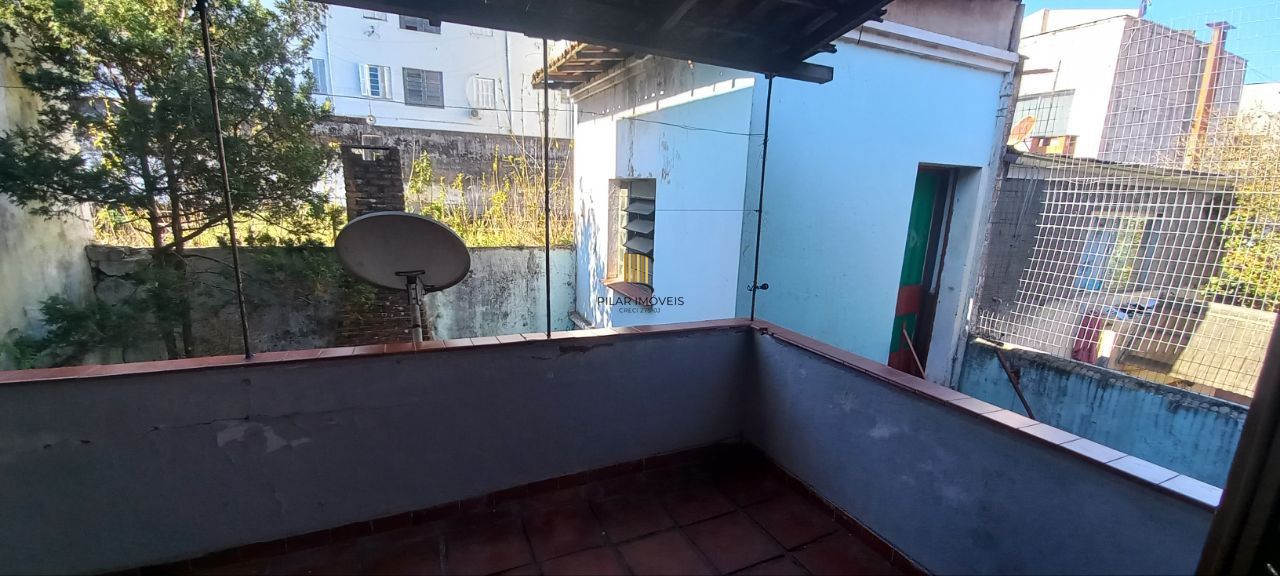 Casa na rua Duque de Caxias nº 1.910 por R$500.000,00