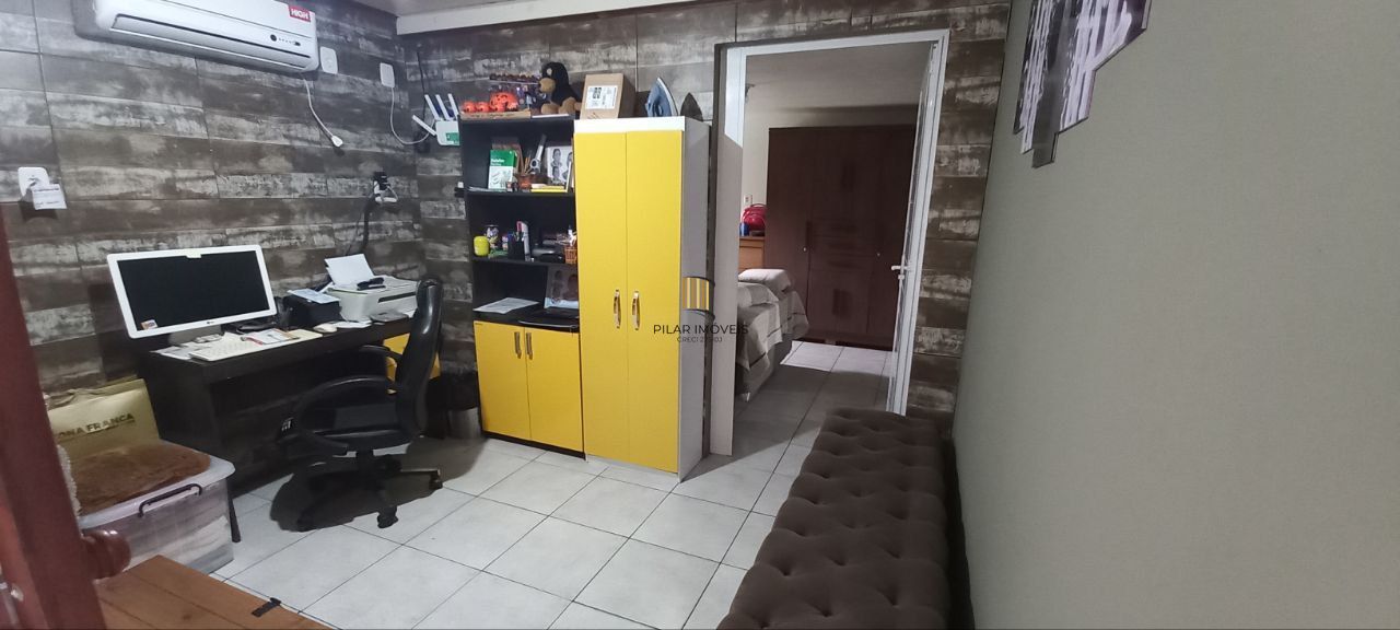 Casa com 3 dormitórios por R$ 1650.000,00 na Rua Coronel Ângelo de Mello nº418