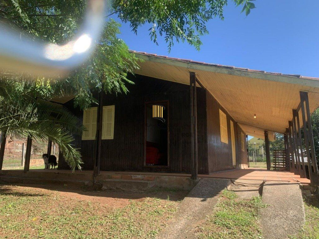🏡 Vende-se Sítio com 851,20 m² – Vila Paraíso - Tranquilidade e Natureza! 🌳 - Pilar Imóveis