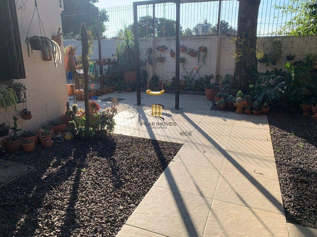 Casa com 5 dormitórios (sendo 2 suítes) por R$ 1.400.000,00 na Rua Moises Viana nº 596-Hidráuilica- Santana do Livramento.-RS