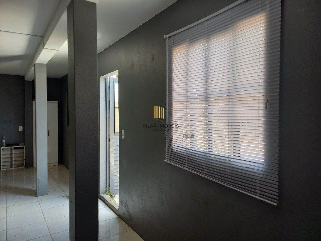 Casa com mais 2 apartamentos por R$ 400.000,00 na Rua Telmo de Oliveira Castro nº 91- Hidráulica- Santana do Livramento-RS
