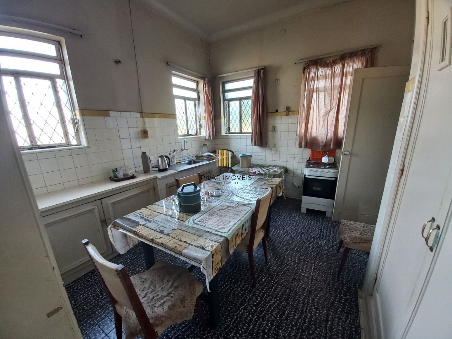 Casa 6 dorm. por R$8.150.000,00 na Rua dos Andradas nº 891 - S. do Livramento