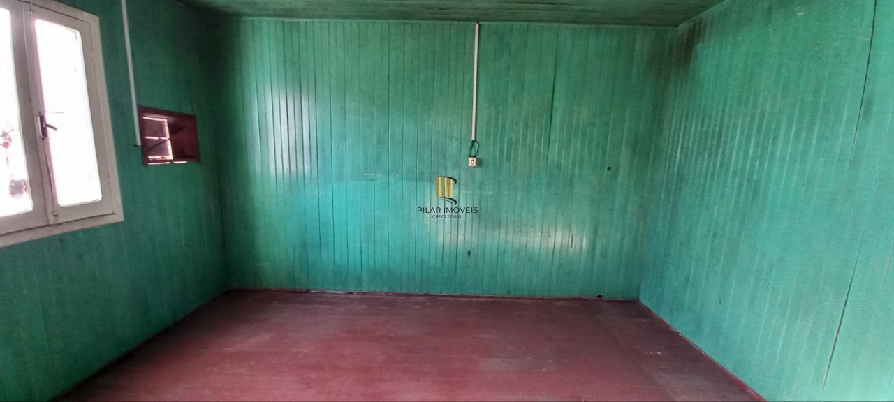 Terreno central na rua General Câmara nº 2.157 por R$500.000,00