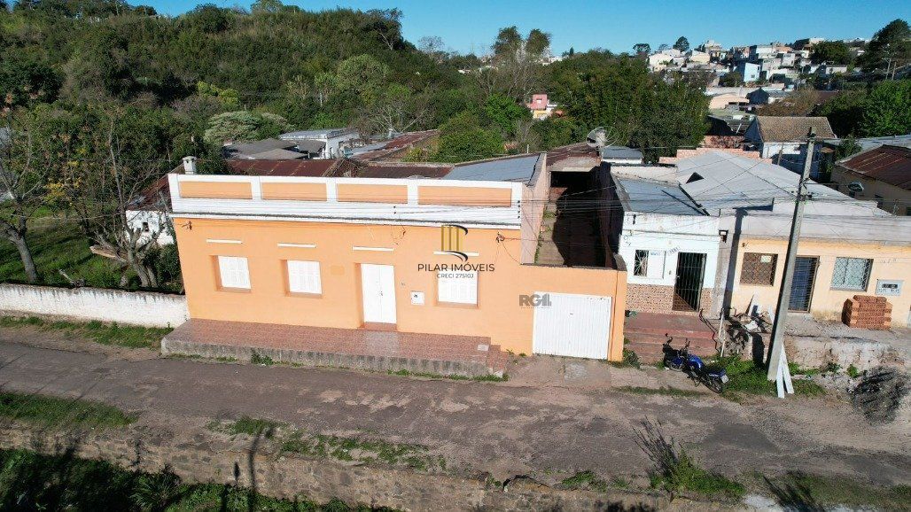 Casa com 3 dormitórios por R$ 650.000,00 na Rua Sen. Salgado Filho nº1589 -Centro -Santana do Livramento-RS