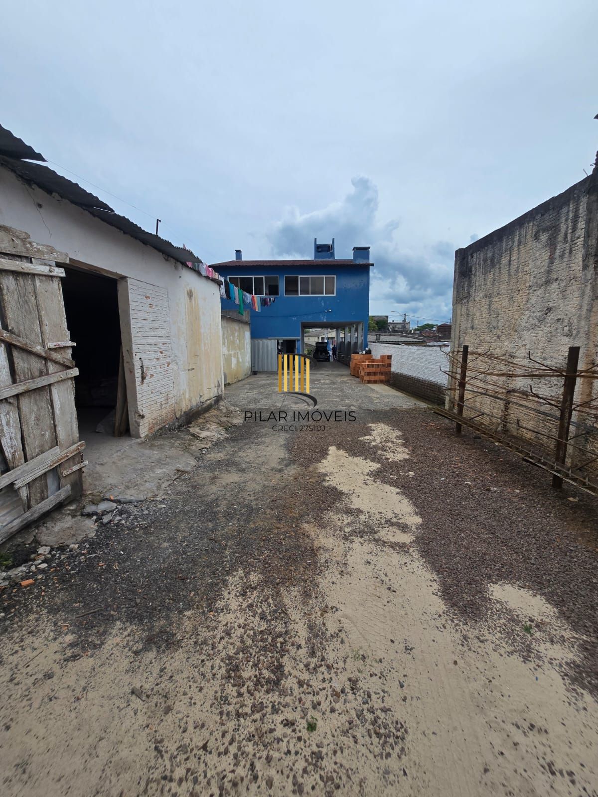 Casa com 2 dormitórios por R$ 2.200.000,00 na Av. Tamandaré nº 1084