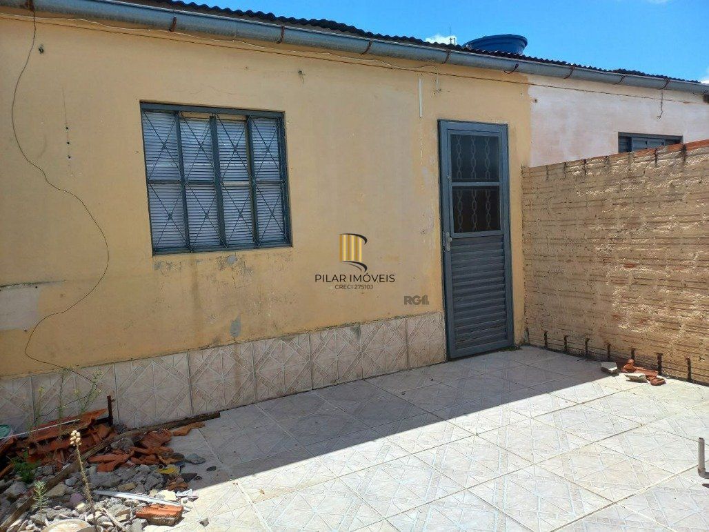 Casa com mais 2 apartamentos por R$ 400.000,00 na Rua Telmo de Oliveira Castro nº 91- Hidráulica- Santana do Livramento-RS