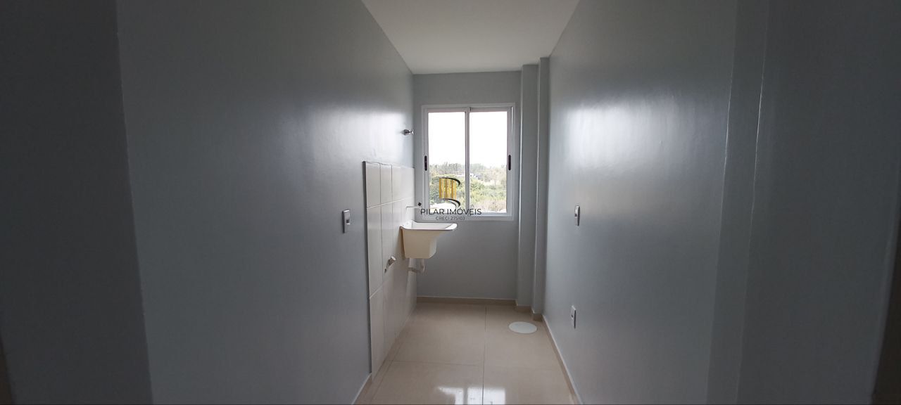 Apartamento com 2 dormitórios na rua Rivarol dos Santos Padilha nº 572