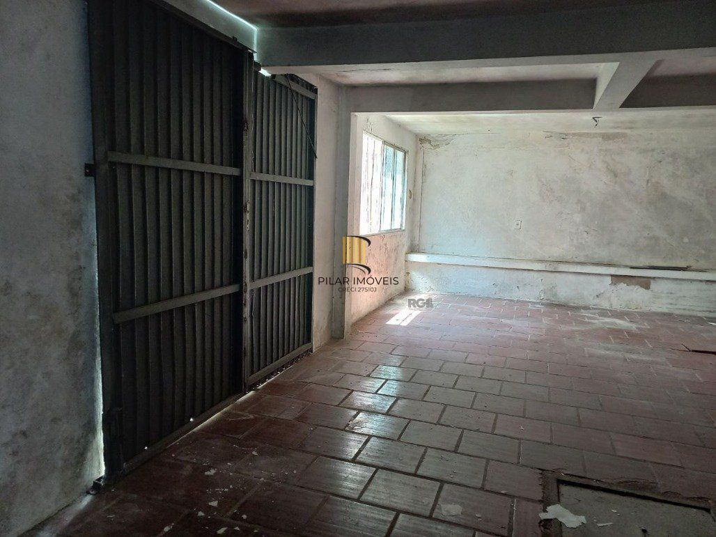 Casa com mais 2 apartamentos por R$ 400.000,00 na Rua Telmo de Oliveira Castro nº 91- Hidráulica- Santana do Livramento-RS