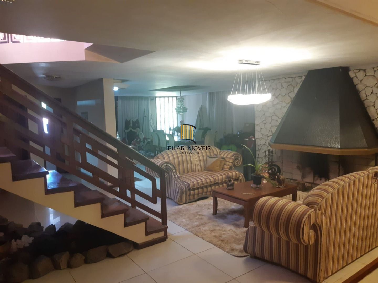 Casa com 4 dorm. por R$ 3.180.000,00 na Rua Barão do Ibirapuitã nº424- Umbu