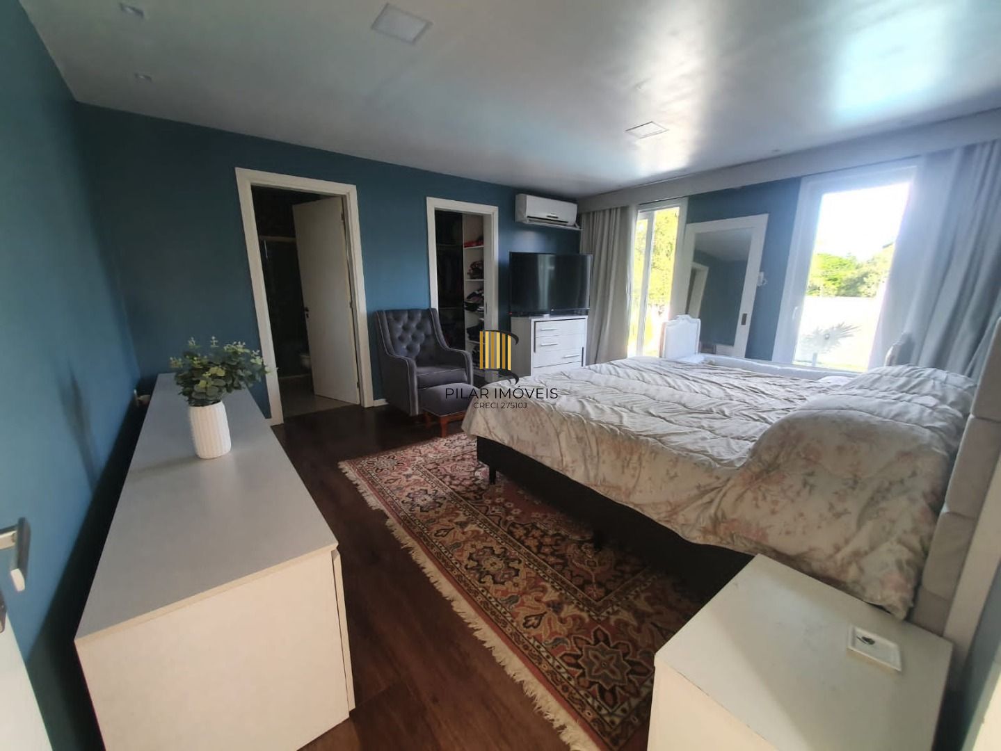 Casa com 3 dormitórios (sendo 1 suíte) por R$ 2.260.000,00 na Rua Barão do Ibirapuitã nº 524 -Armour - Santana do Livramento-RS