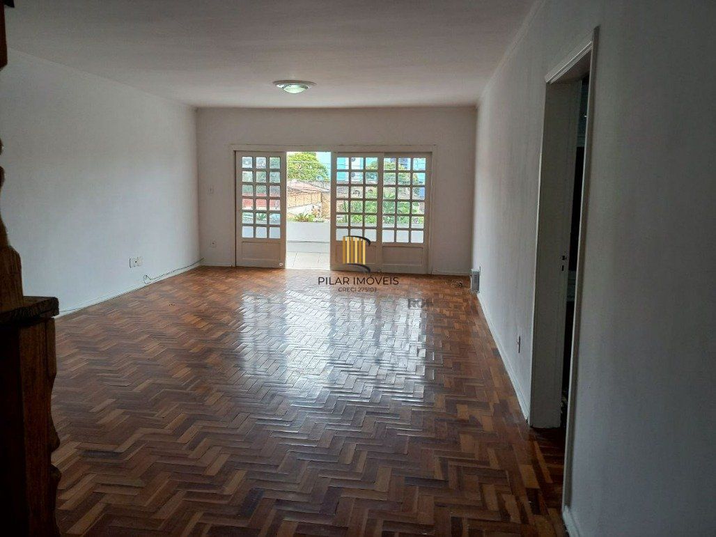 Casa com 3 dormitórios (1 sendo suíte) por R$ 850.000,00 na Rua Antônio Augusto de Azevedo nº 171- Hidráulica - Santana do Livramento - RS