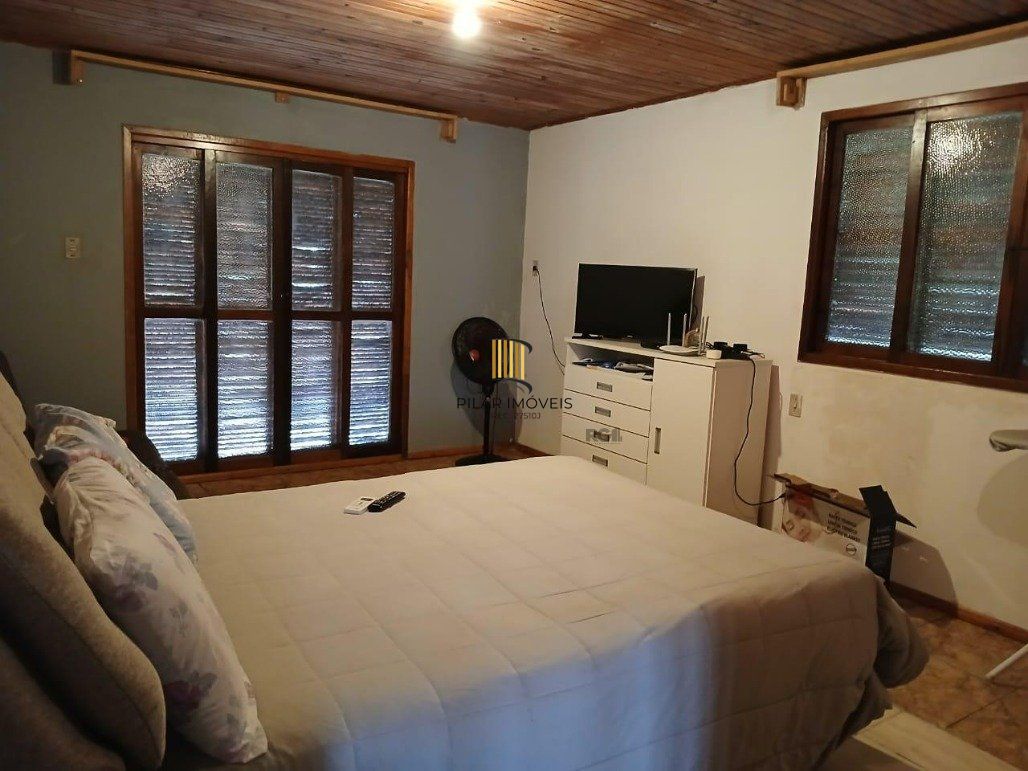 Chácara com 5 dormitórios (1 sendo suíte) de 1,6 hectare por R$ 1.300.000,00 na Rua Robledo Braz nº 5954- Santana do Livramento-RS