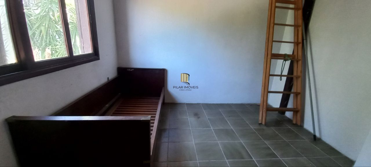 Casa com 2 dormitórios por R$ 690.000,00 na Rua Achiles Gazapina Costa nº 261