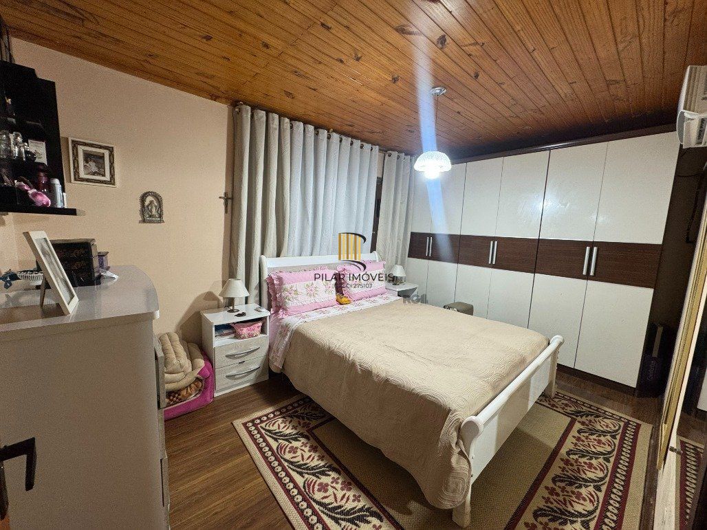 Casa com 3 dormitórios (sendo 1 suíte) por R$ 1.450.000,00 na Rua Ataliba Gomes nº395- Divisa- Santana do Livramento-RS