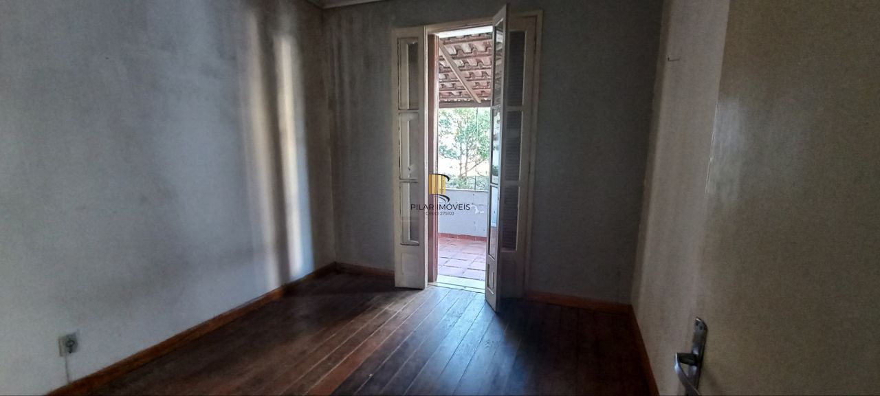 Casa na rua Duque de Caxias nº 1.910 por R$500.000,00