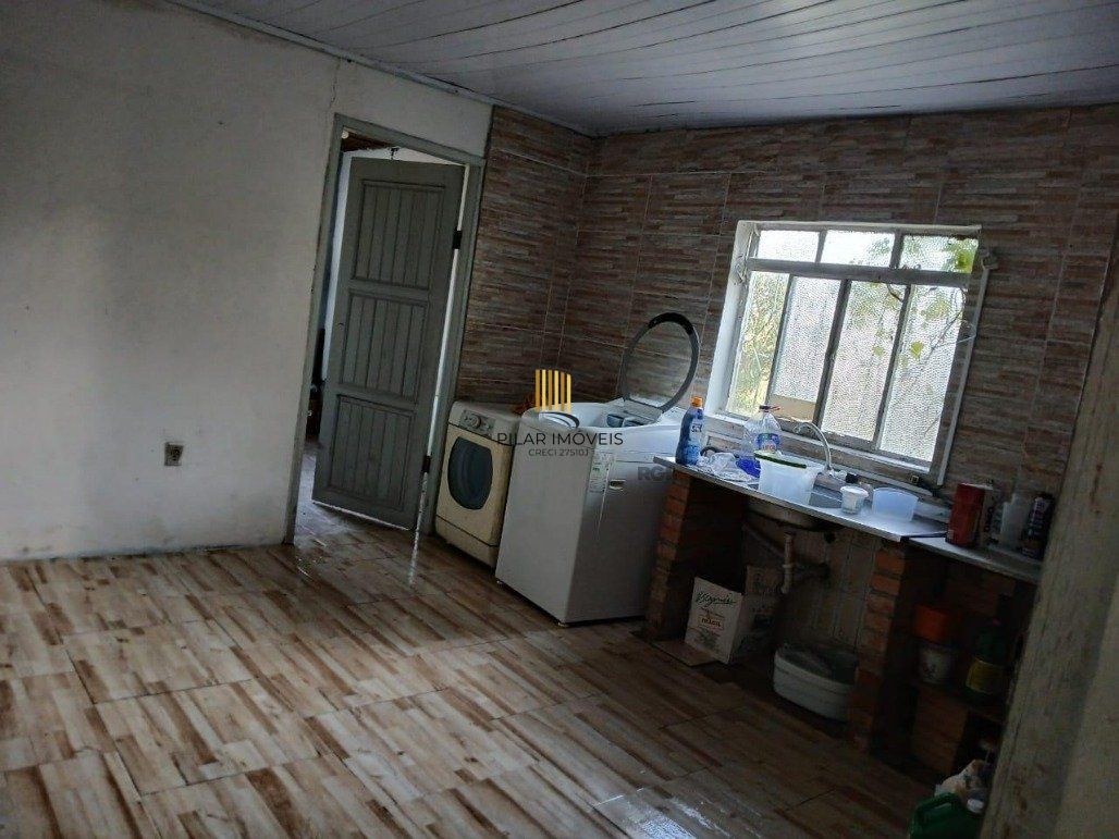 Chácara com 5 dormitórios (1 sendo suíte) de 1,6 hectare por R$ 1.300.000,00 na Rua Robledo Braz nº 5954- Santana do Livramento-RS