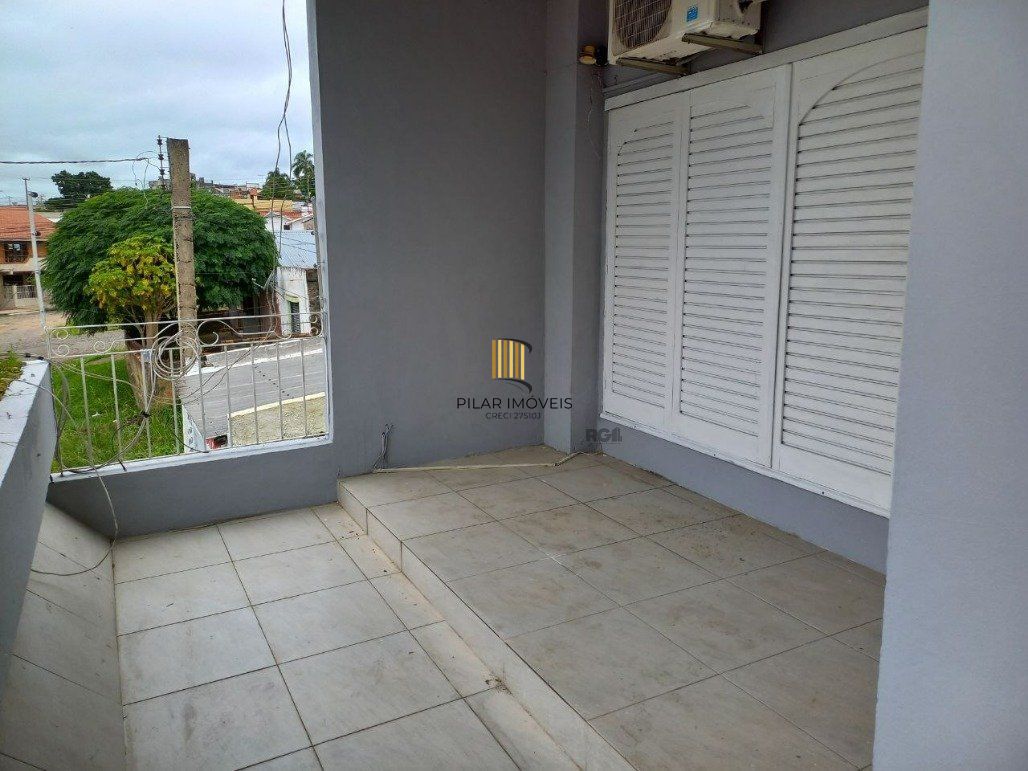 Casa com 3 dormitórios (1 sendo suíte) por R$ 850.000,00 na Rua Antônio Augusto de Azevedo nº 171- Hidráulica - Santana do Livramento - RS