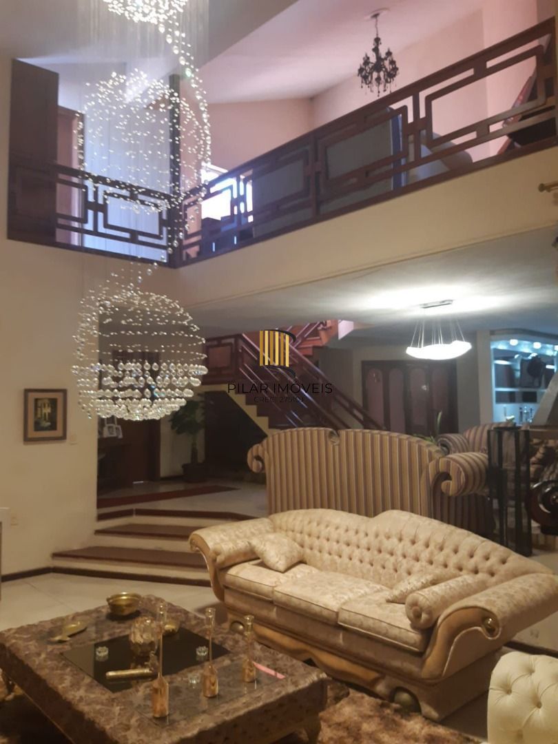 Casa com 4 dorm. por R$ 3.180.000,00 na Rua Barão do Ibirapuitã nº424- Umbu