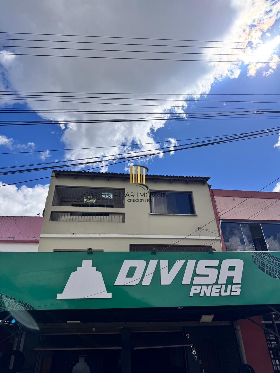 Sala comercial com apartamento por R$1.300.000,00 na Av. João Pessoa nº218