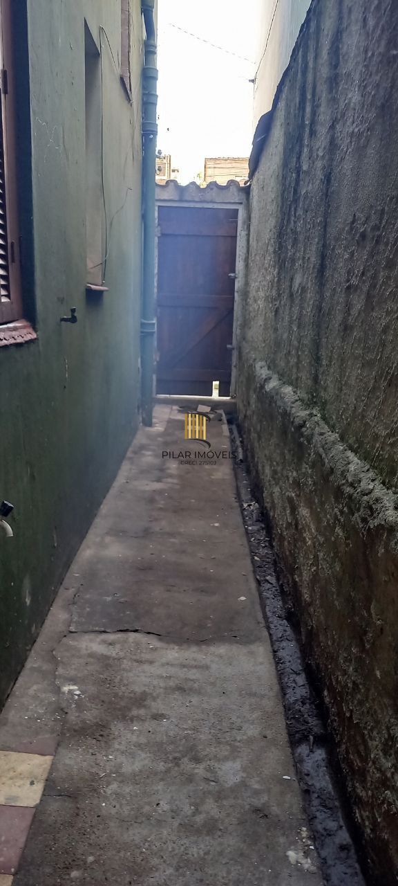 Casa na rua Duque de Caxias nº 1.910 por R$500.000,00