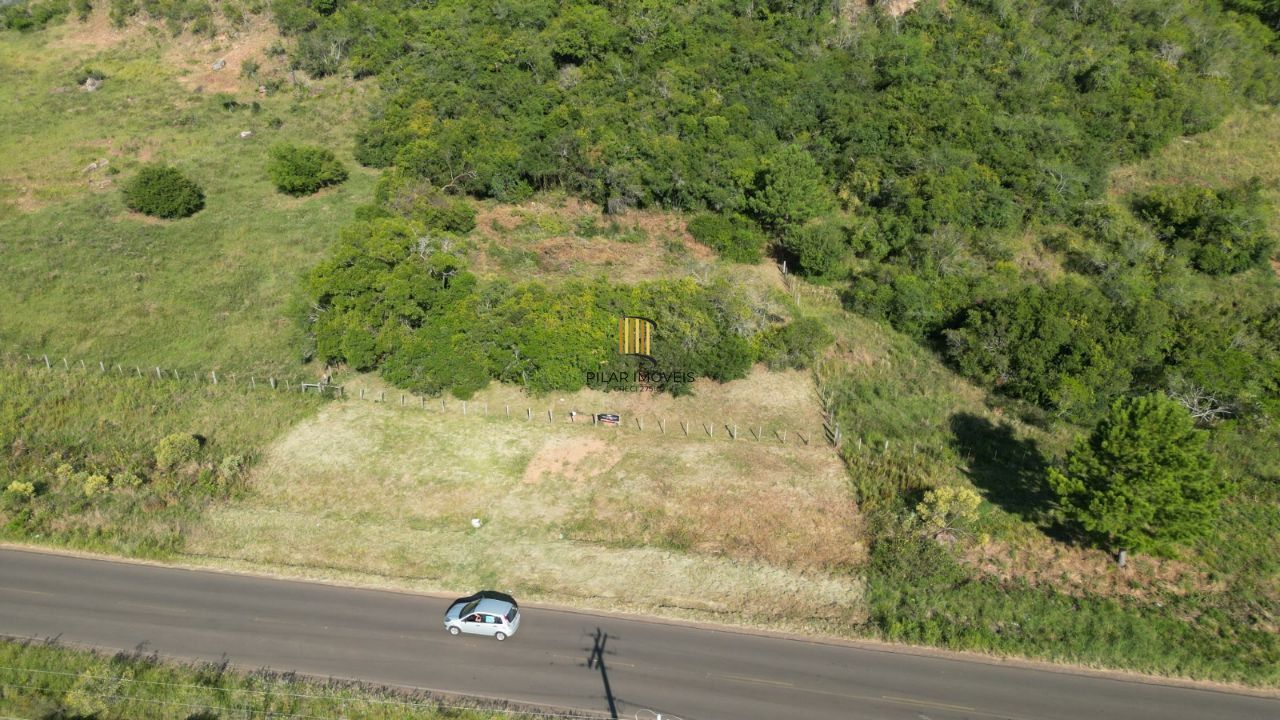 Terreno com 3150 m² por R$ 300.000,00 na Rua Robledo Braz - Km 5 - Santana do Livramento-RS