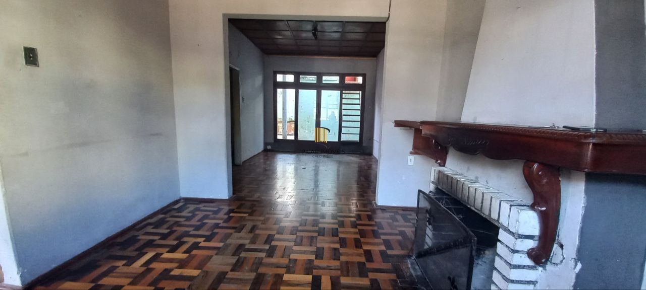 Casa na rua Duque de Caxias nº 1.910 por R$500.000,00