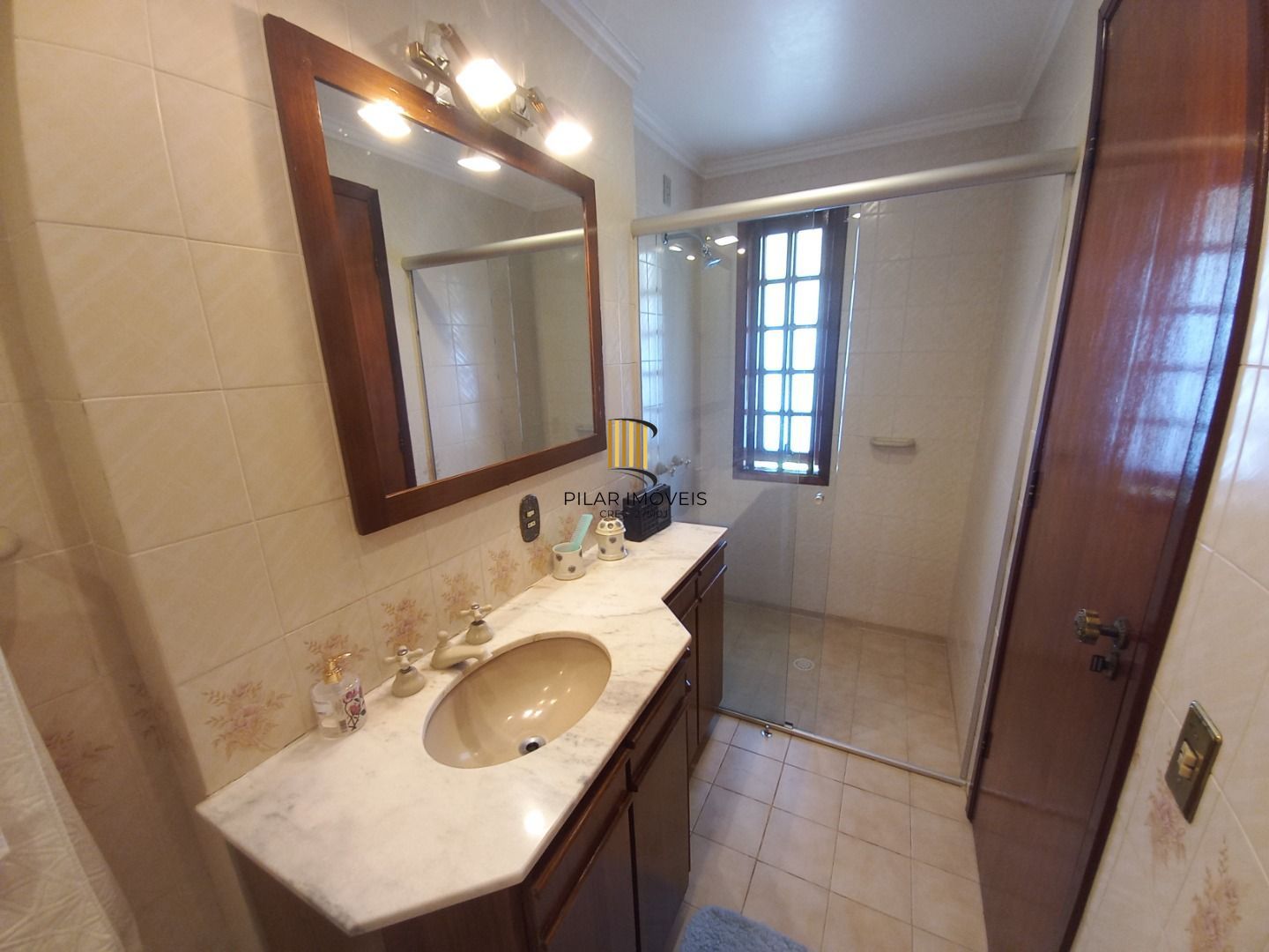 Casa com 4 dormitórios com 630 m² por R$ 3.500.000,00 na Rua Jarbas Pinheiro nº285-  Jardim Atenas- Santana do Livramento-RS
