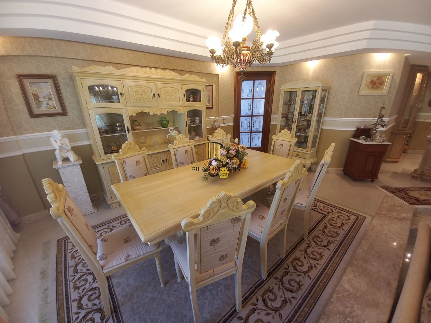 Casa com 4 dormitórios com 630 m² por R$ 3.500.000,00 na Rua Jarbas Pinheiro nº285-  Jardim Atenas- Santana do Livramento-RS
