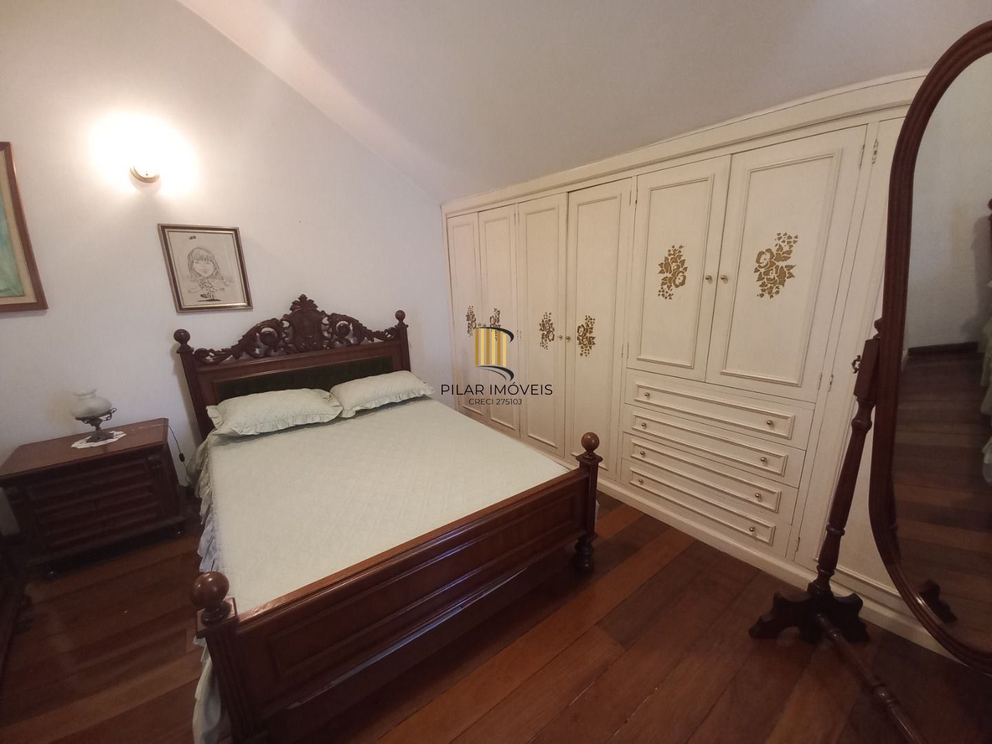 Casa com 4 dormitórios com 630 m² por R$ 3.500.000,00 na Rua Jarbas Pinheiro nº285-  Jardim Atenas- Santana do Livramento-RS
