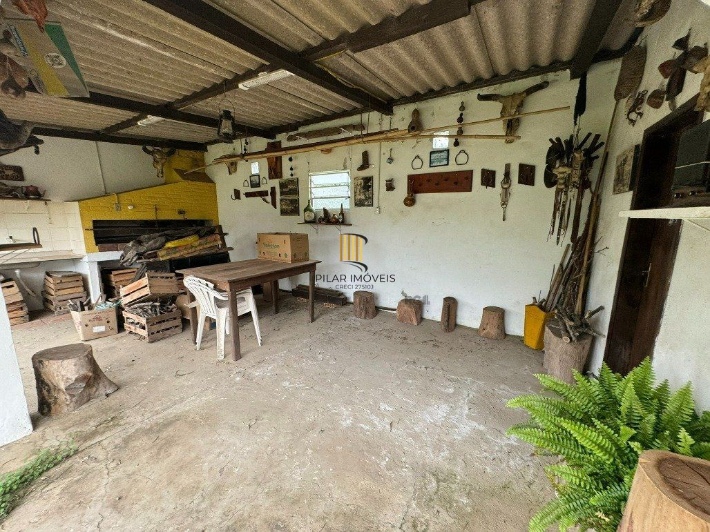 Casa de 2 andares com 5 dormitórios (1 sendo suíte) por R$ 1.500.000,00 na Rua Sergio Fuentes nº 1350 - Prado- Santana do Livramento-RS