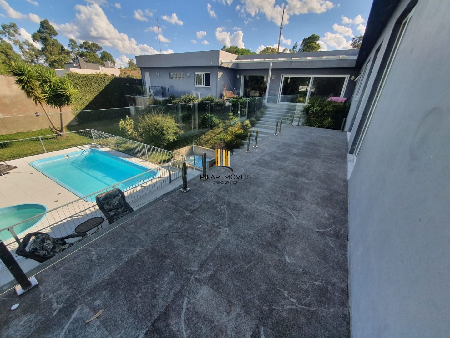 Casa com 3 dormitórios (sendo 1 suíte) por R$ 2.260.000,00 na Rua Barão do Ibirapuitã nº 524 -Armour - Santana do Livramento-RS