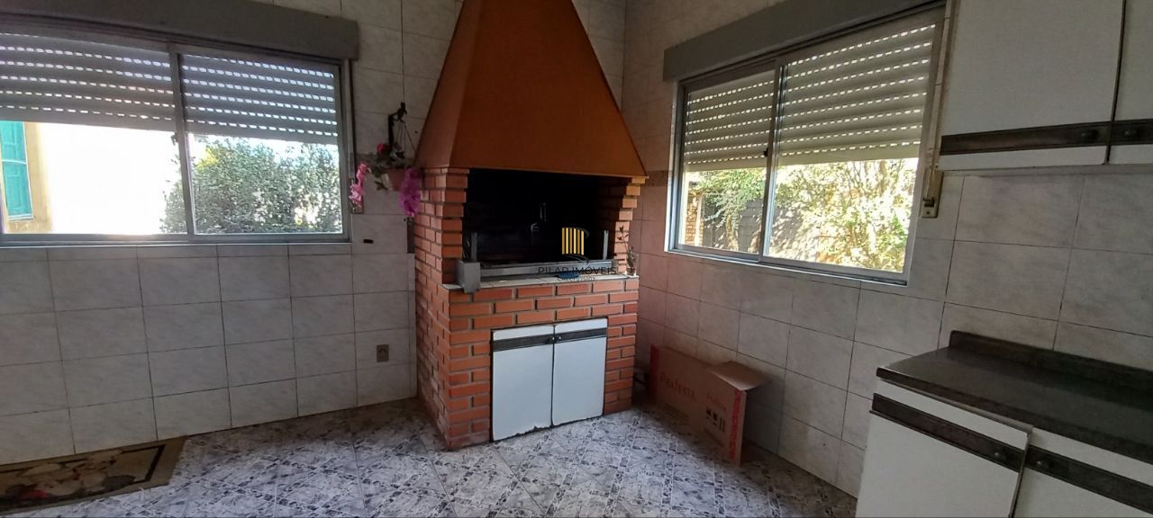 Casa com 3 dorm. (1 suíte) no Armour por R$ 850.000,00
