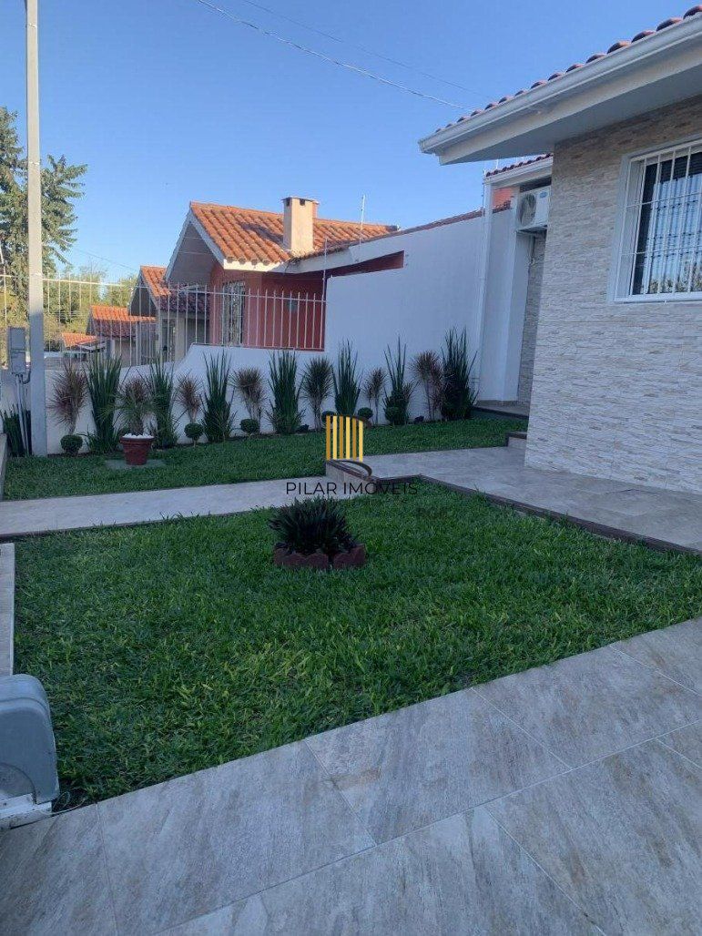Casa com 3 dormitórios (sendo 1 suíte) na Rua Sotero da Silveira nº 501- Jardins- Santana do Livramento-RS
