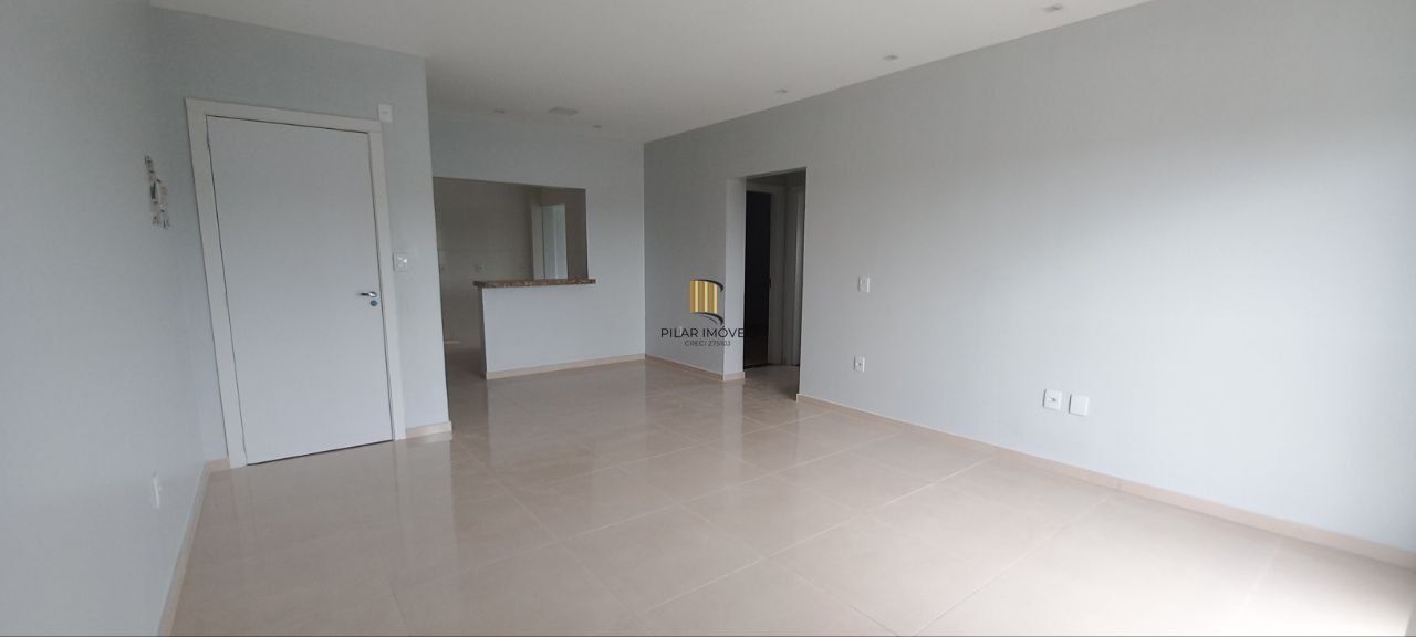 Apartamento com 2 dormitórios na rua Rivarol dos Santos Padilha nº 572