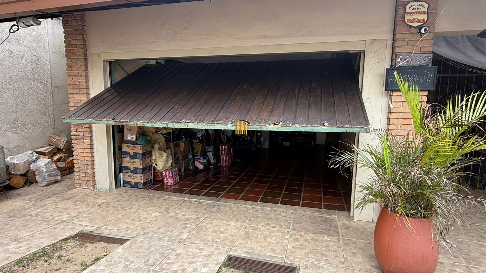 Casa central na Rua Duque de Caxias nº 1982 por R$ 2.500.000,00 - Centro