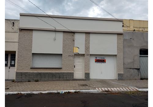 Casa com 3 dormitórios por R$ 850.000,00 na Rua Rivadávia Corrêa nº1135 -Centro -Santana do Livramento-RS - Pilar Imóveis