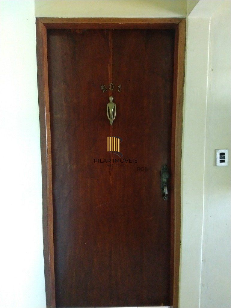 2 Apartamentos totalizando 106 m² por R$ 290.000,00 na Rua Castro Alves nº 272