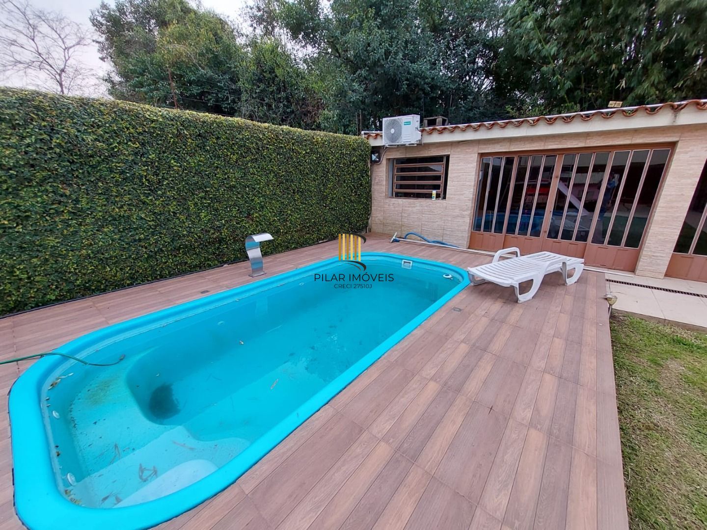 Casa com 3 dormitórios (1 sendo suíte)  por R$ 1.500.000,00 na Rua Tiradentes nº 180 - Centro - Santana do Livramento-RS