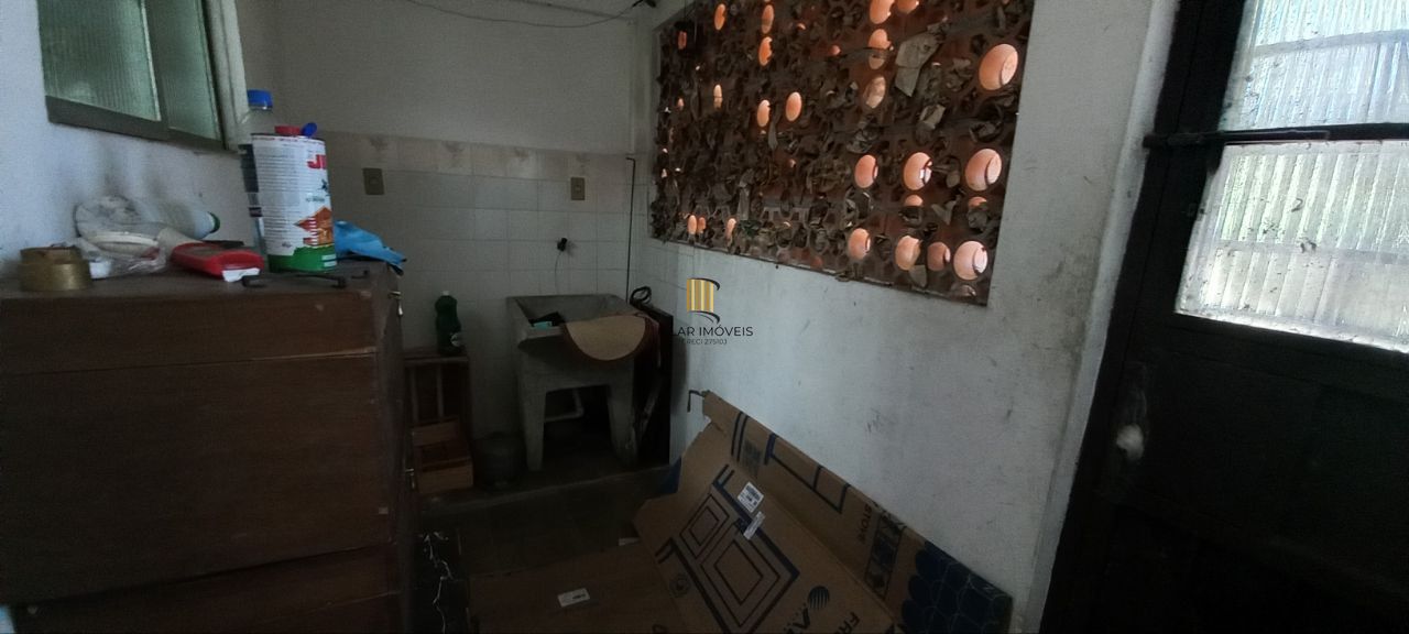 Casa com 2 dormitórios por R$ 690.000,00 na Rua Achiles Gazapina Costa nº 261