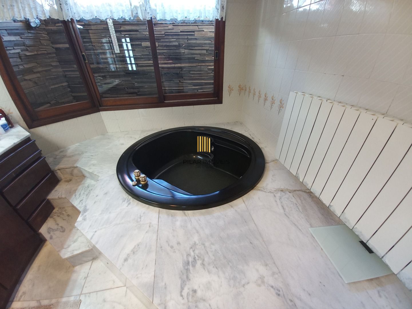 Casa com 4 dormitórios com 630 m² por R$ 3.500.000,00 na Rua Jarbas Pinheiro nº285-  Jardim Atenas- Santana do Livramento-RS