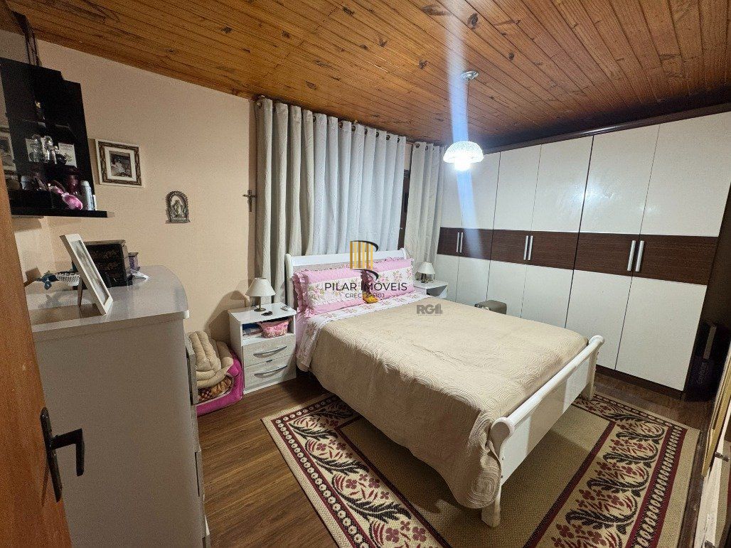 Casa com 3 dormitórios (sendo 1 suíte) por R$ 1.450.000,00 na Rua Ataliba Gomes nº395- Divisa- Santana do Livramento-RS