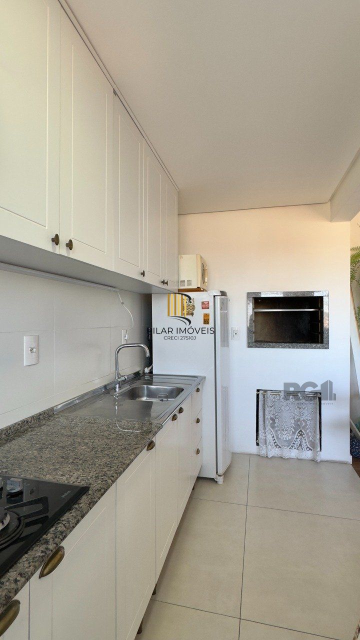APARTAMENTO 2 DORMITÓRIOS COM SUÍTE E VAGA DE GARAGEM PRÓXIMO À PUCRS