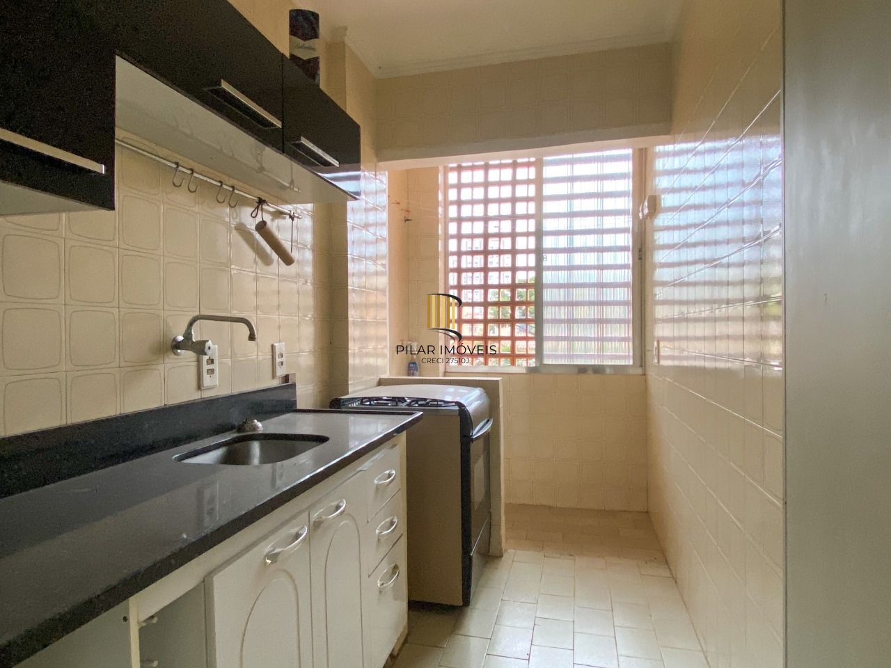 Apartamento ensolarado de 1 dormitório com vaga de garagem, próximo ao Iguatemi e Unisinos