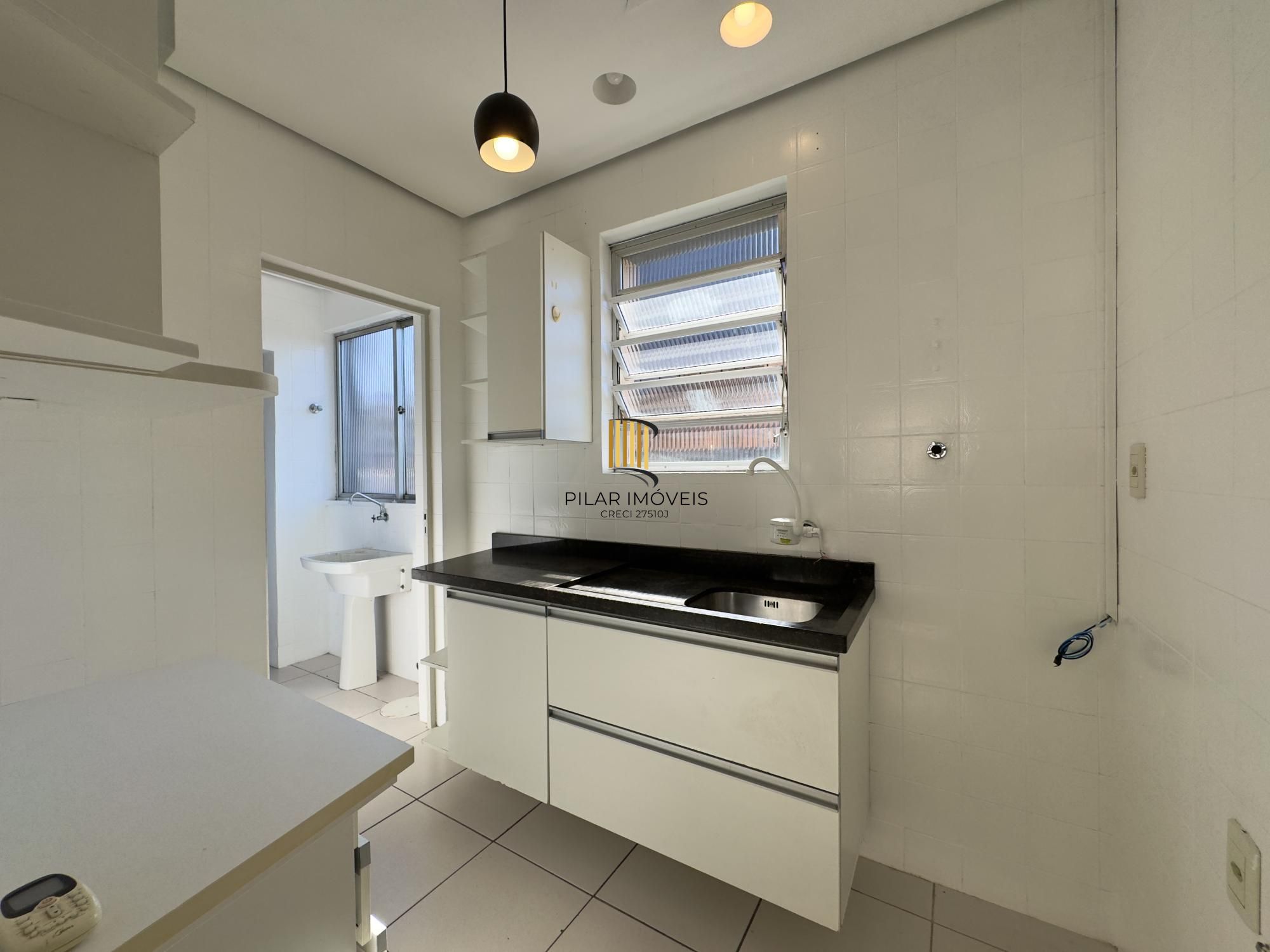 Cobertura 2 dormitórios no bairro Centro Histórico