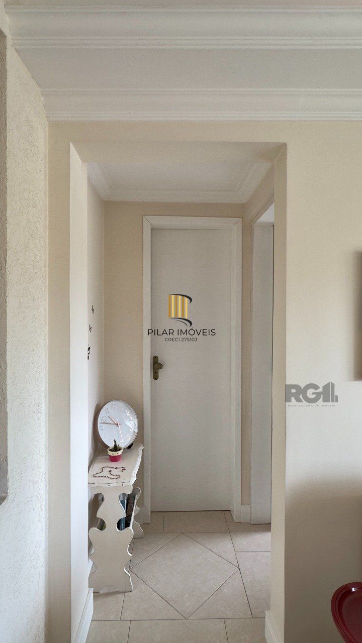APARTAMENTO 2 DORMITÓRIOS, DE FRENTE, COM VAGA DE GARAGEM NO JARDIM BOTÂNICO